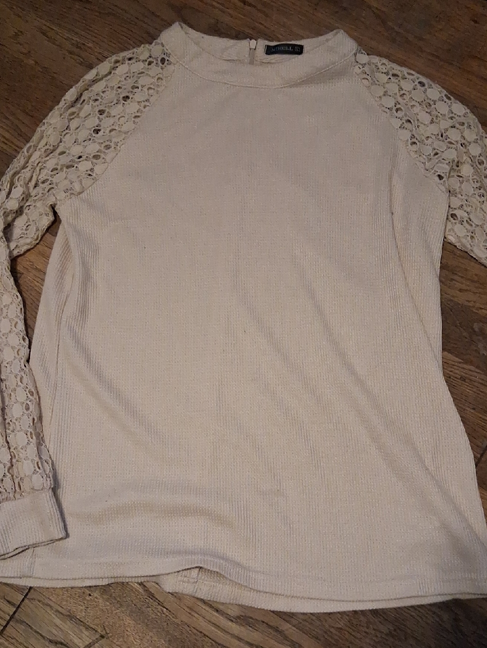 Light Cream Lace-Sleeve Blouse - Women's Top